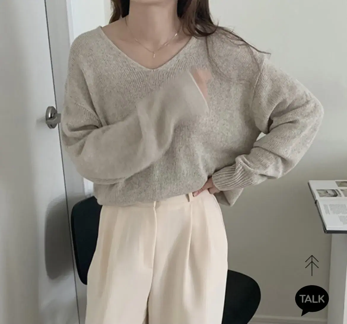 봉주르프로젝트 linen tube v-neck knit 린넨니트